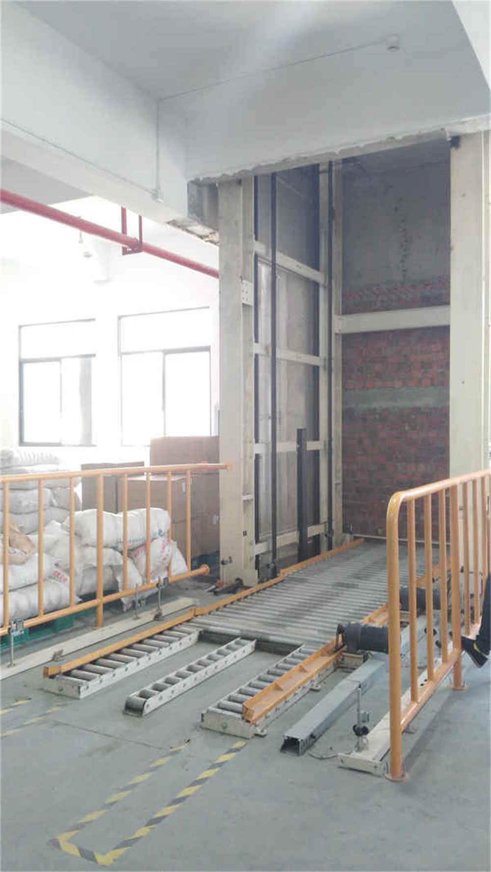 완전 자동 무인 중하 중 수직 리프팅 컨베이어