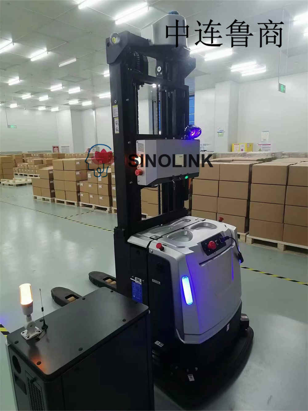 자재 취급 분야의 자율 모바일 로봇(AMR)