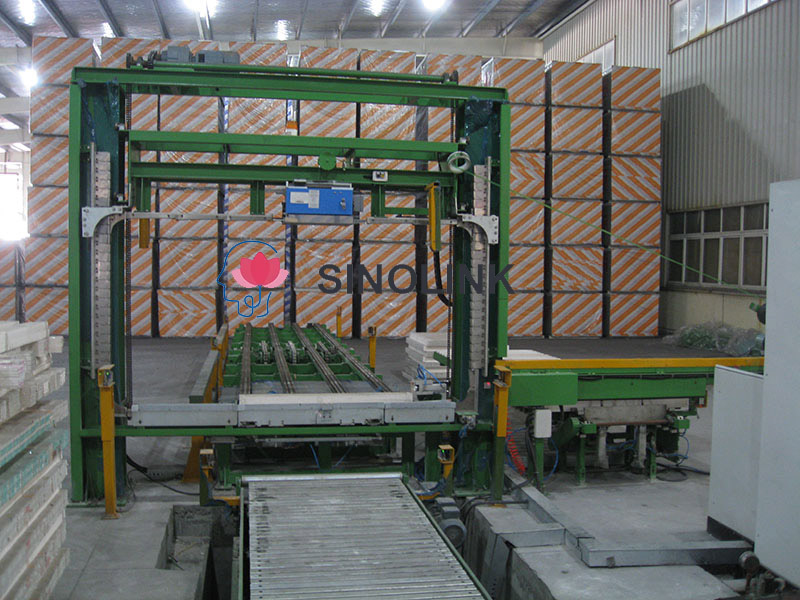 수평 팔레트 전자동 결속기 Horizontal Pallet Full Automatic Strapping Machine
