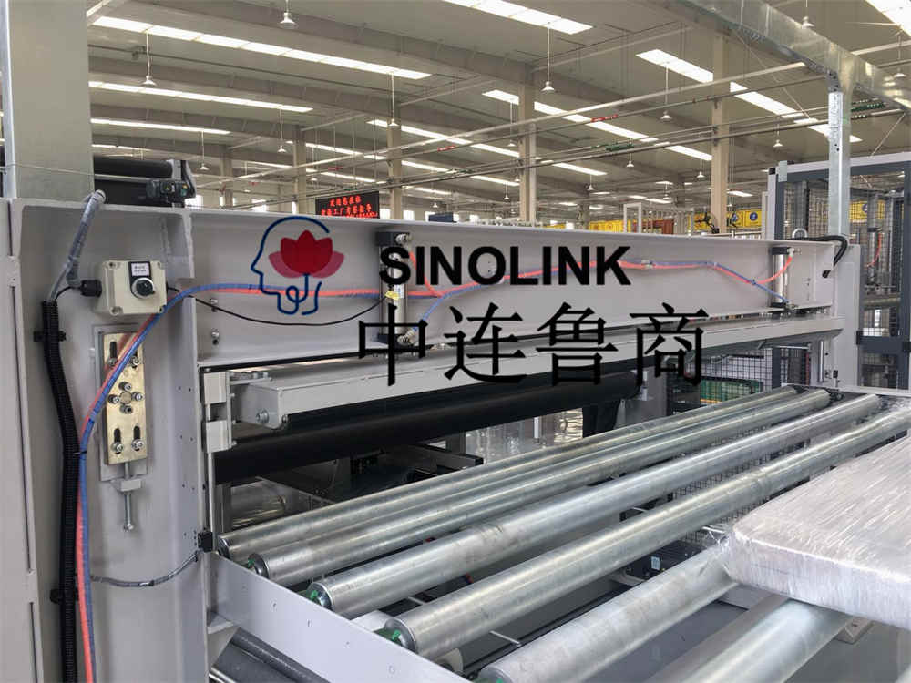 자동문 및 창 넓은 수평 포장 권선 포장기 Automatic Door And Window Wide Horizontal Wrapping Winding Packaging Machine